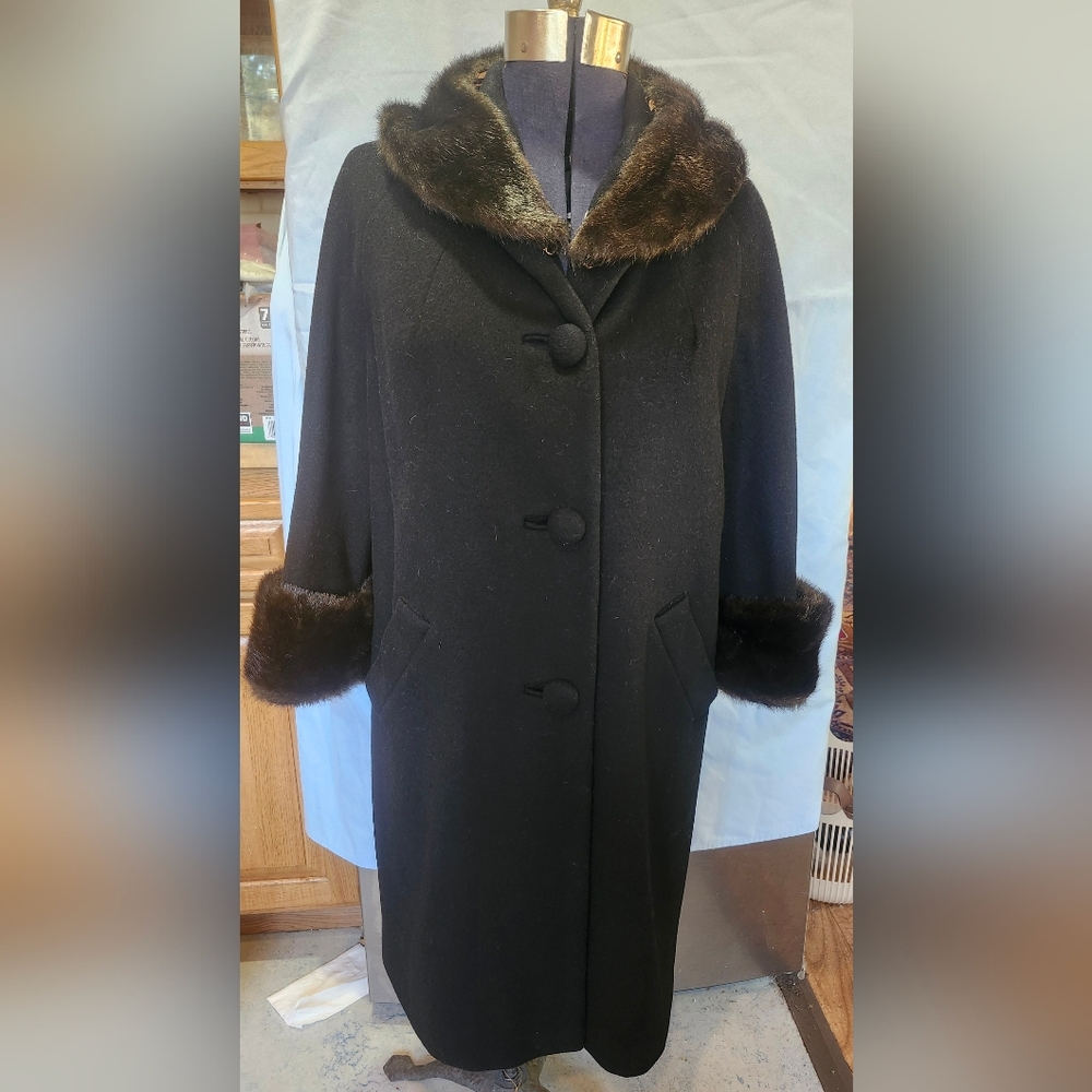 Vintage Lilli Ann Black Wool Coat Fake Fur Trim L- XL